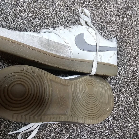 NIKE Court Vision Low Mens Trainers sz 9 - Picture 3 of 5